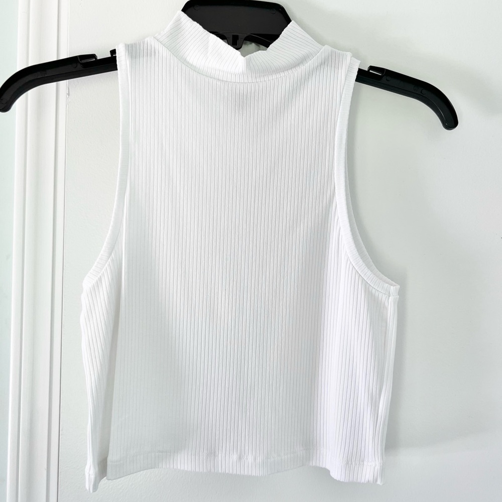 ASOS Petite Ribbed Crop Top - Picture 4 of 7